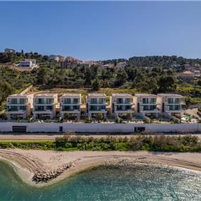 Selection of 5 bedroom seafront villas with heated pool on Ciovo near Trogir, sleeps 10